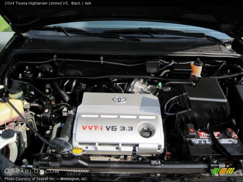 Black / Ash 2004 Toyota Highlander Limited V6