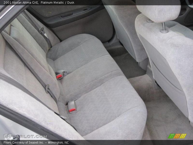 Platinum Metallic / Dusk 2001 Nissan Altima GXE