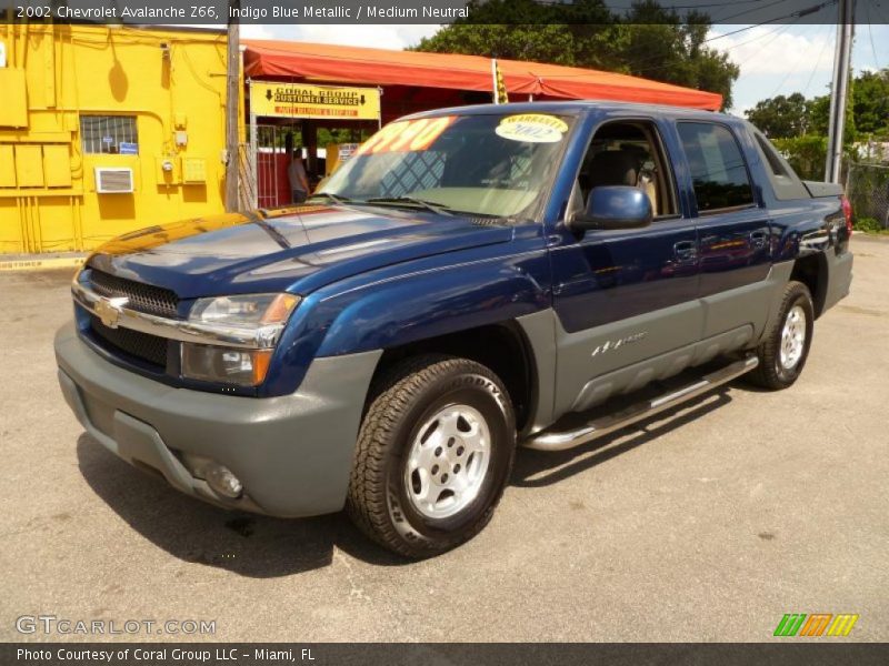 Indigo Blue Metallic / Medium Neutral 2002 Chevrolet Avalanche Z66