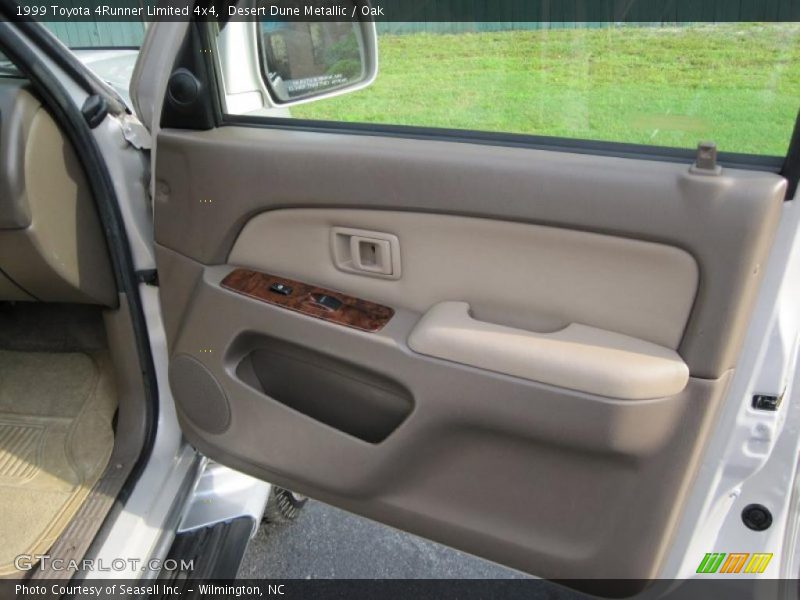 Desert Dune Metallic / Oak 1999 Toyota 4Runner Limited 4x4