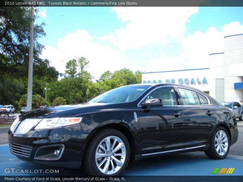 Tuxedo Black Metallic / Cashmere/Fine Line Ebony 2010 Lincoln MKS FWD