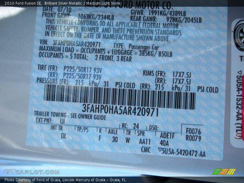 Brilliant Silver Metallic / Medium Light Stone 2010 Ford Fusion SE