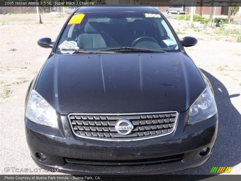 Super Black / Charcoal 2005 Nissan Altima 3.5 SE