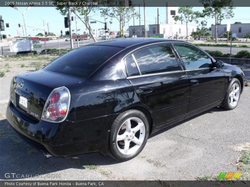 Super Black / Charcoal 2005 Nissan Altima 3.5 SE