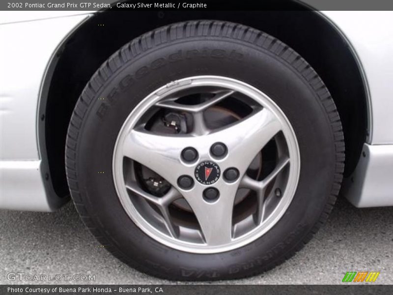 Galaxy Silver Metallic / Graphite 2002 Pontiac Grand Prix GTP Sedan