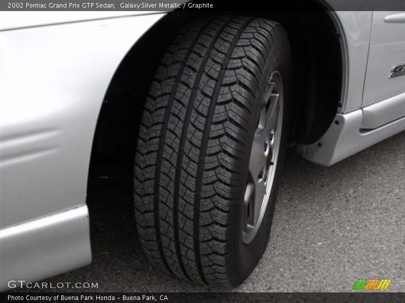 Galaxy Silver Metallic / Graphite 2002 Pontiac Grand Prix GTP Sedan
