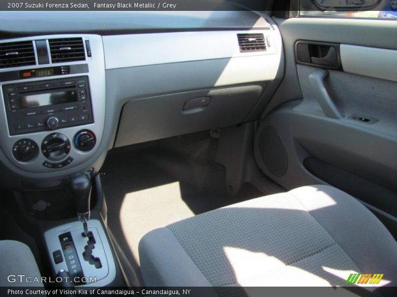 Fantasy Black Metallic / Grey 2007 Suzuki Forenza Sedan