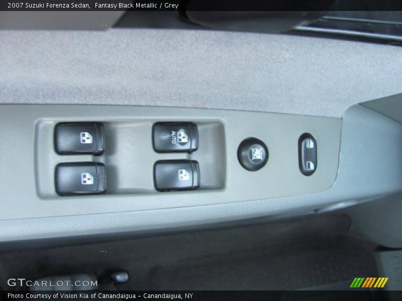 Fantasy Black Metallic / Grey 2007 Suzuki Forenza Sedan