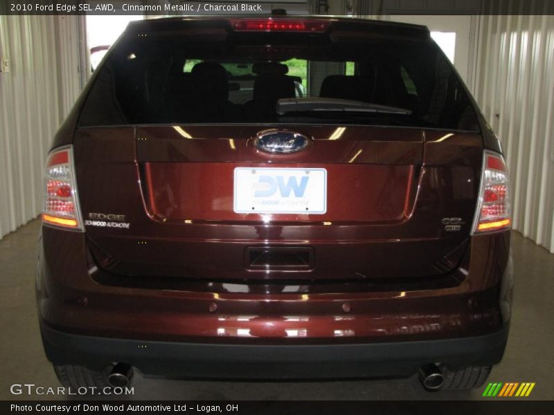 Cinnamon Metallic / Charcoal Black 2010 Ford Edge SEL AWD