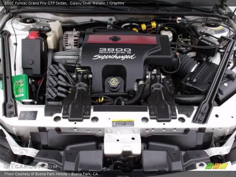 Galaxy Silver Metallic / Graphite 2002 Pontiac Grand Prix GTP Sedan