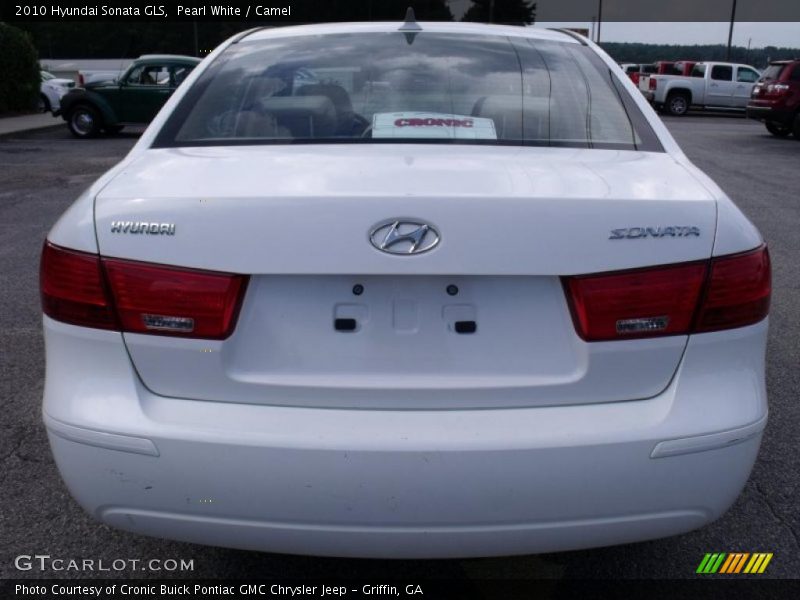 Pearl White / Camel 2010 Hyundai Sonata GLS