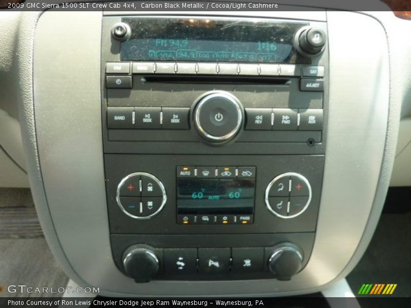 Carbon Black Metallic / Cocoa/Light Cashmere 2009 GMC Sierra 1500 SLT Crew Cab 4x4