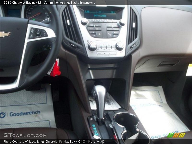 Summit White / Jet Black/Brownstone 2010 Chevrolet Equinox LT