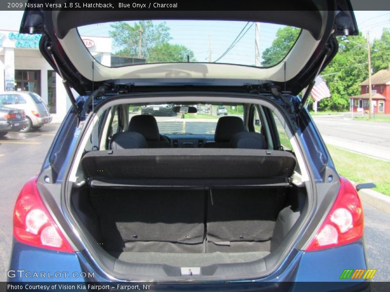 Blue Onyx / Charcoal 2009 Nissan Versa 1.8 SL Hatchback