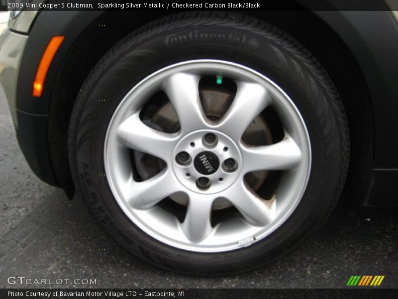Sparkling Silver Metallic / Checkered Carbon Black/Black 2009 Mini Cooper S Clubman