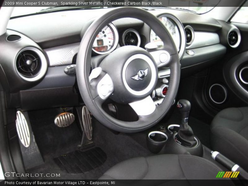 Sparkling Silver Metallic / Checkered Carbon Black/Black 2009 Mini Cooper S Clubman