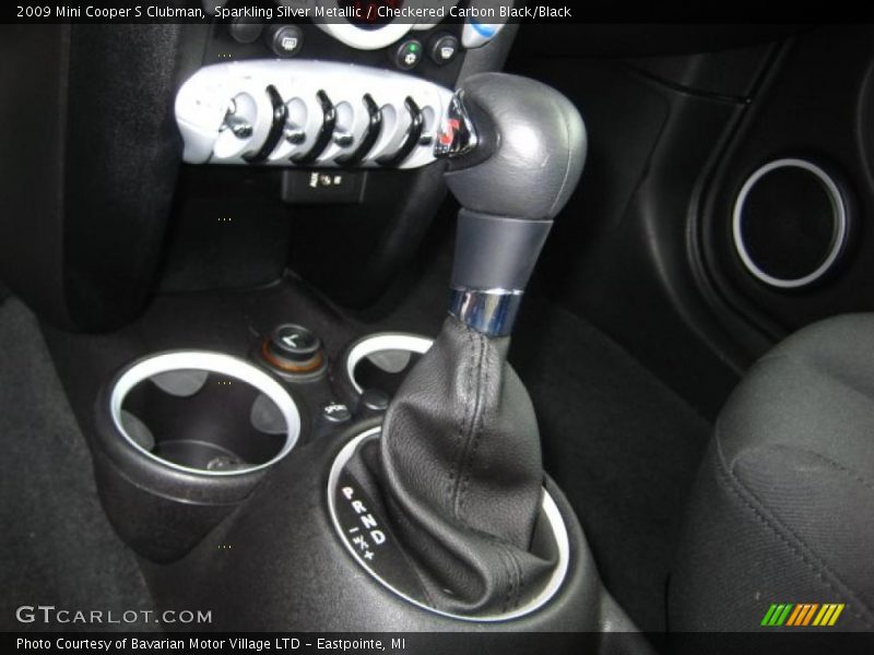Sparkling Silver Metallic / Checkered Carbon Black/Black 2009 Mini Cooper S Clubman