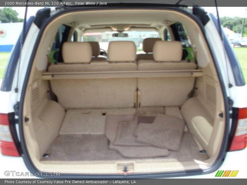 Polar White / Java 2000 Mercedes-Benz ML 320 4Matic
