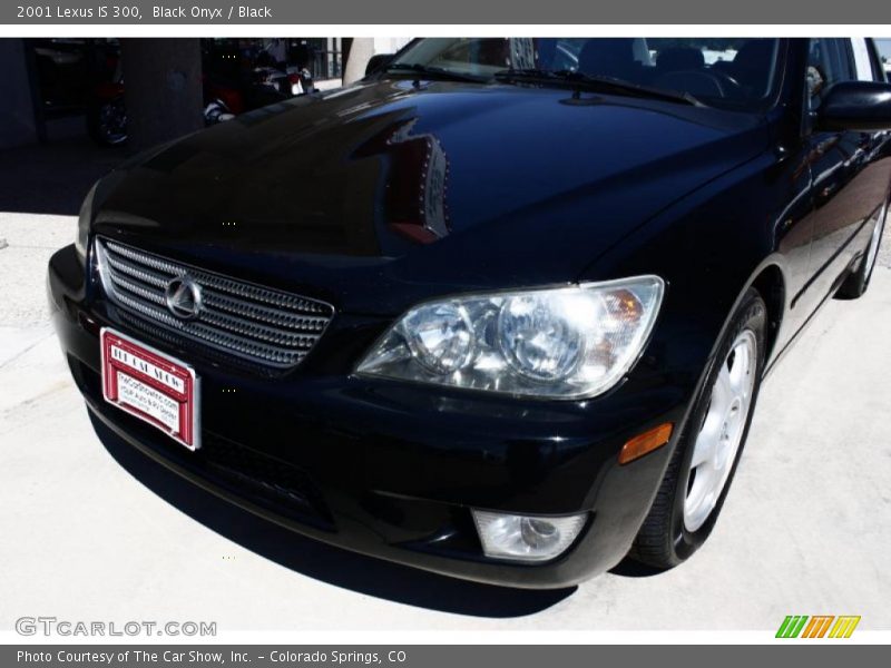 Black Onyx / Black 2001 Lexus IS 300