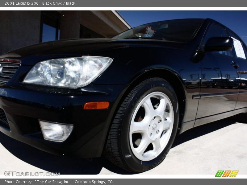 Black Onyx / Black 2001 Lexus IS 300