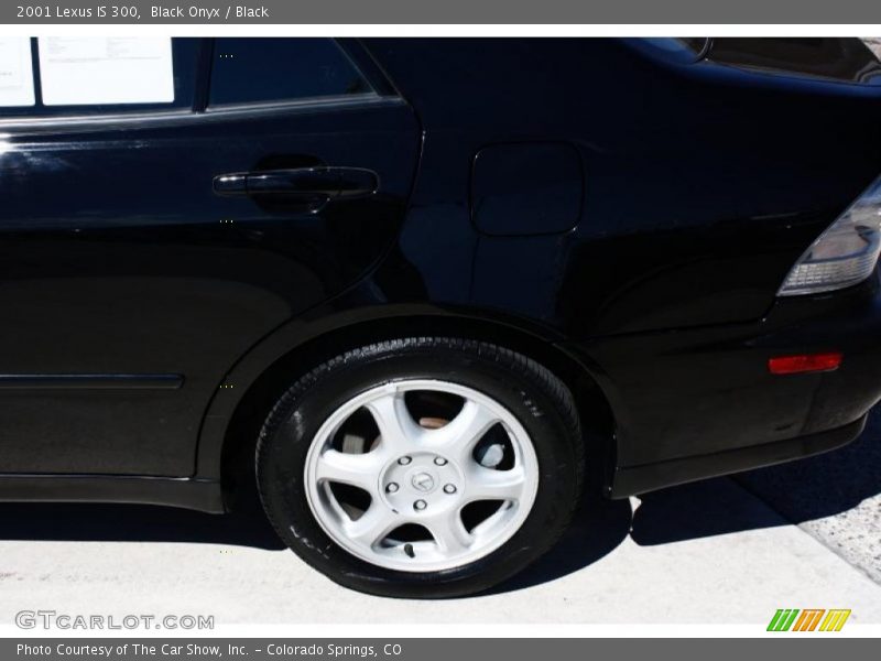 Black Onyx / Black 2001 Lexus IS 300