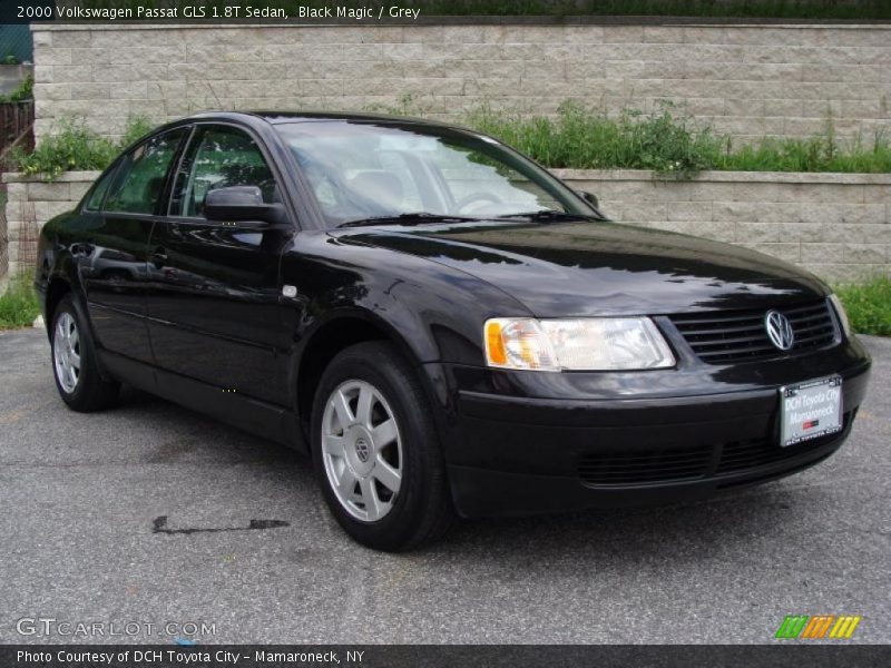 Black Magic / Grey 2000 Volkswagen Passat GLS 1.8T Sedan
