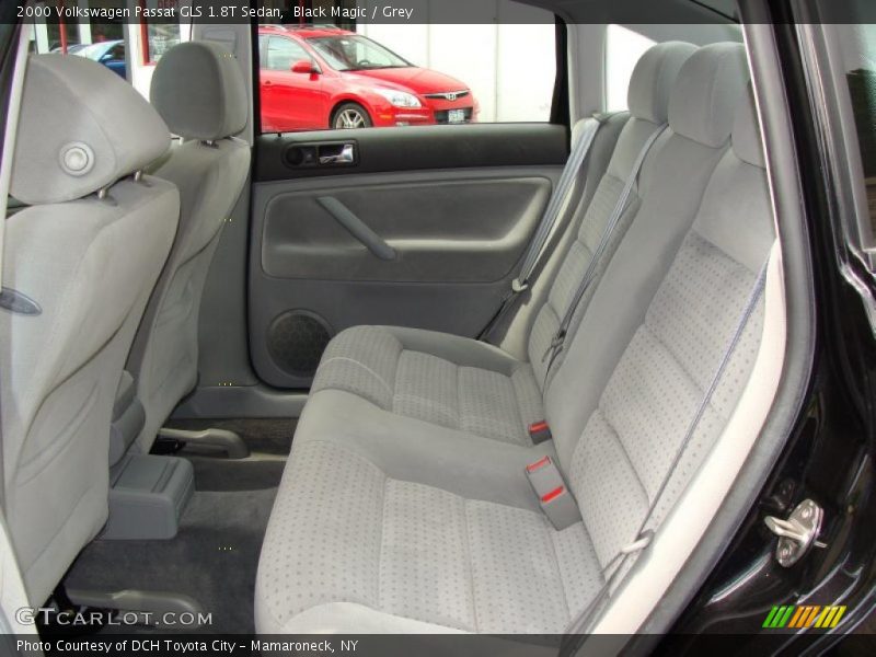 Black Magic / Grey 2000 Volkswagen Passat GLS 1.8T Sedan
