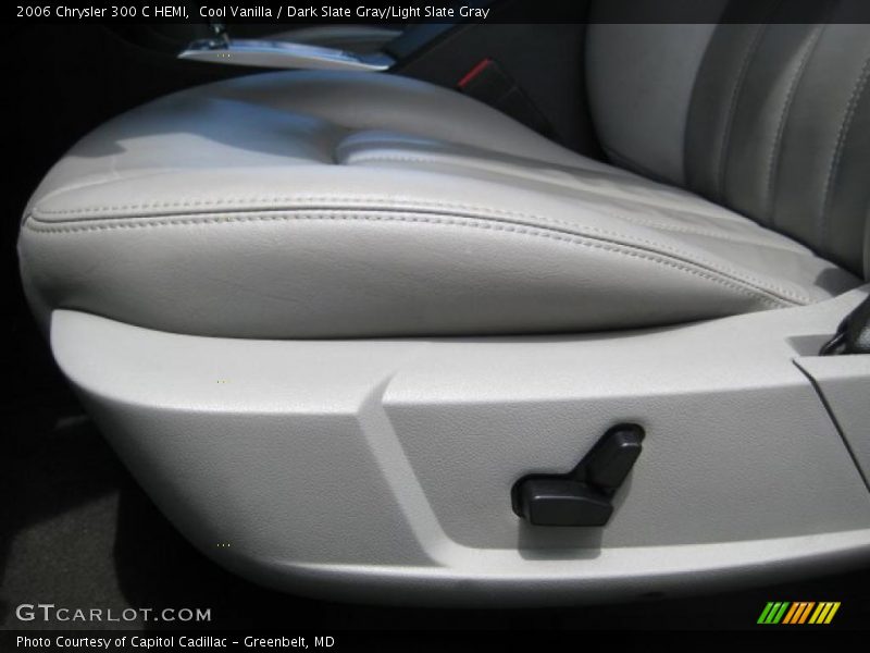 Cool Vanilla / Dark Slate Gray/Light Slate Gray 2006 Chrysler 300 C HEMI