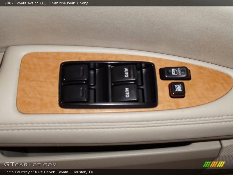 Silver Pine Pearl / Ivory 2007 Toyota Avalon XLS