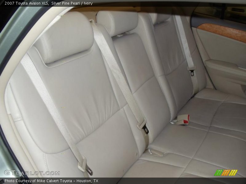 Silver Pine Pearl / Ivory 2007 Toyota Avalon XLS