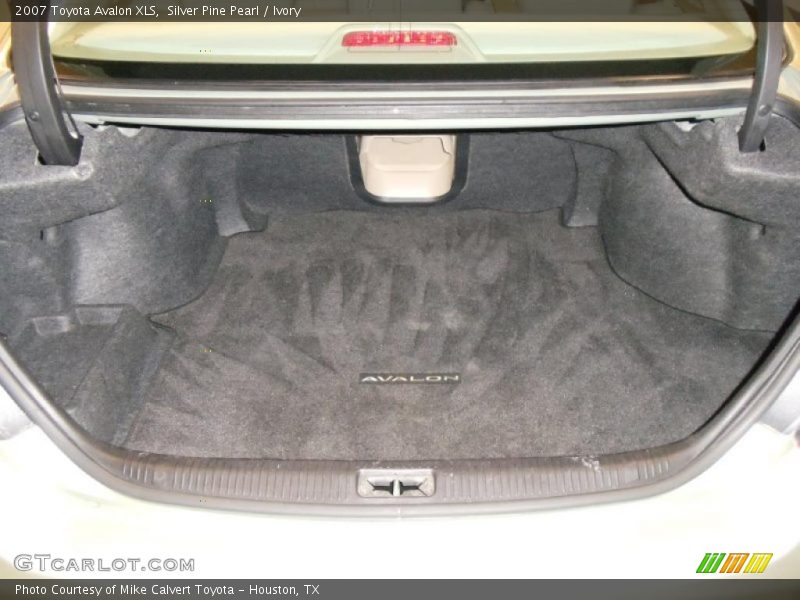 Silver Pine Pearl / Ivory 2007 Toyota Avalon XLS