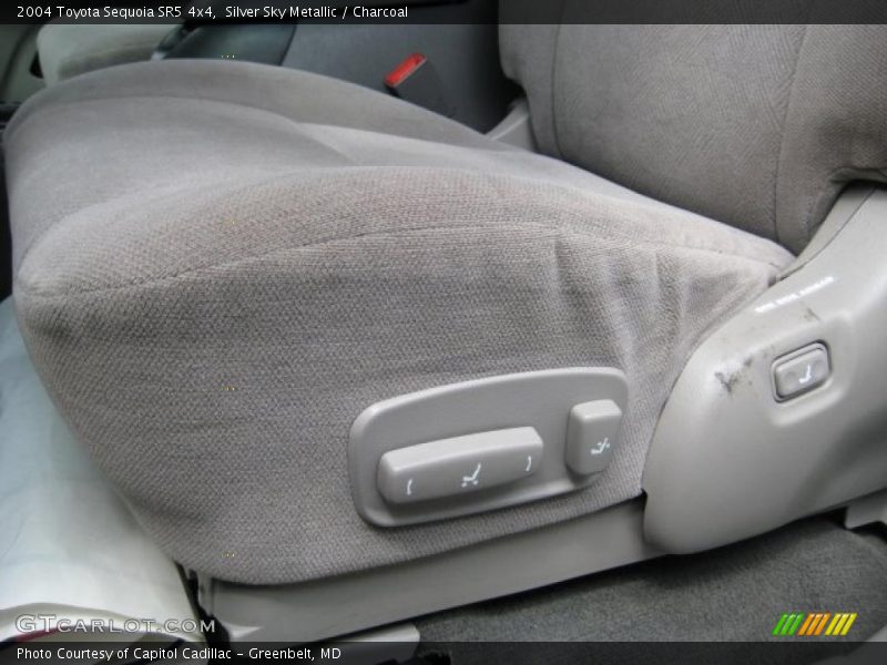 Silver Sky Metallic / Charcoal 2004 Toyota Sequoia SR5 4x4