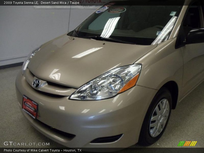 Desert Sand Mica / Taupe 2009 Toyota Sienna LE
