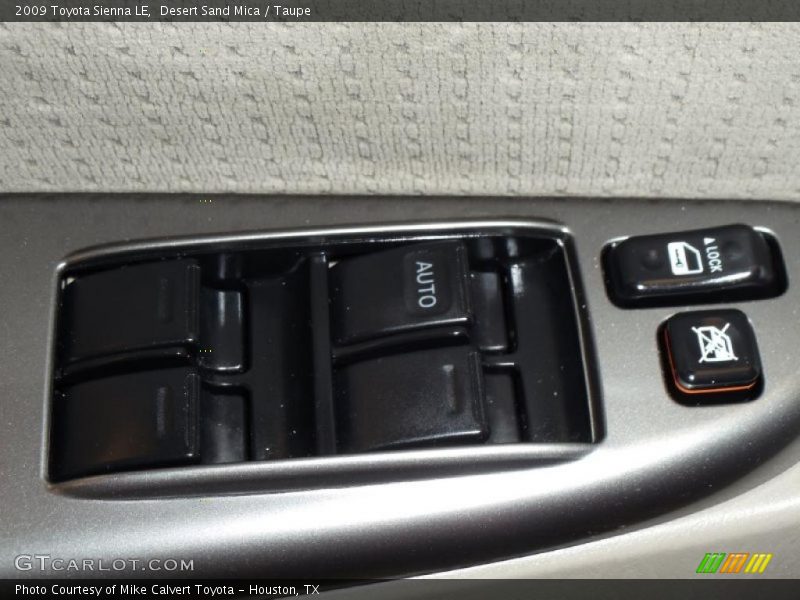 Desert Sand Mica / Taupe 2009 Toyota Sienna LE