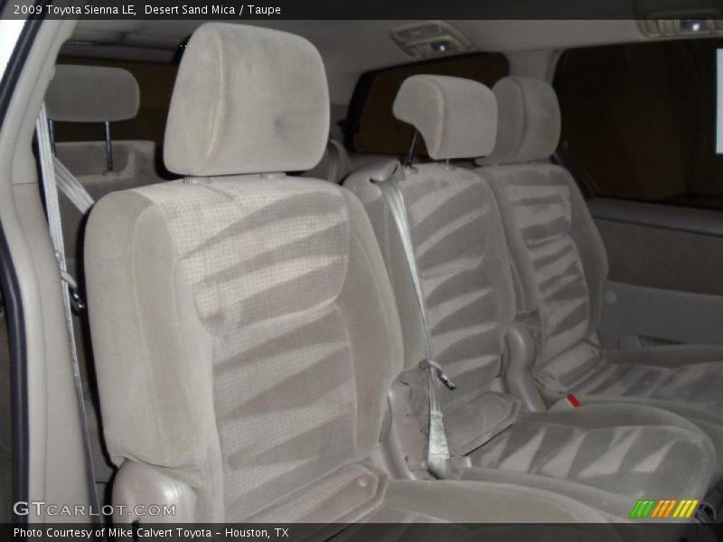 Desert Sand Mica / Taupe 2009 Toyota Sienna LE