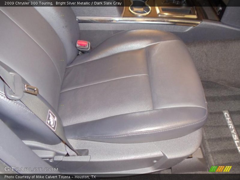 Bright Silver Metallic / Dark Slate Gray 2009 Chrysler 300 Touring