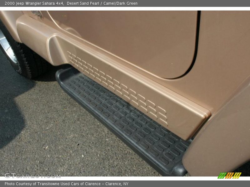 Desert Sand Pearl / Camel/Dark Green 2000 Jeep Wrangler Sahara 4x4