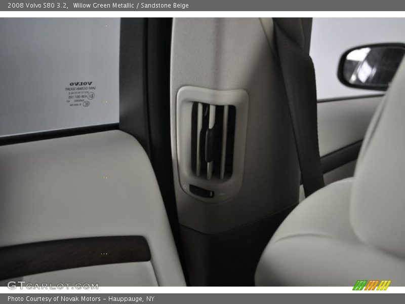 Willow Green Metallic / Sandstone Beige 2008 Volvo S80 3.2