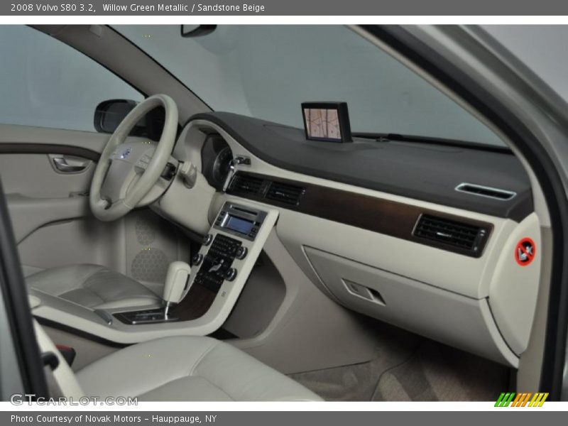Willow Green Metallic / Sandstone Beige 2008 Volvo S80 3.2