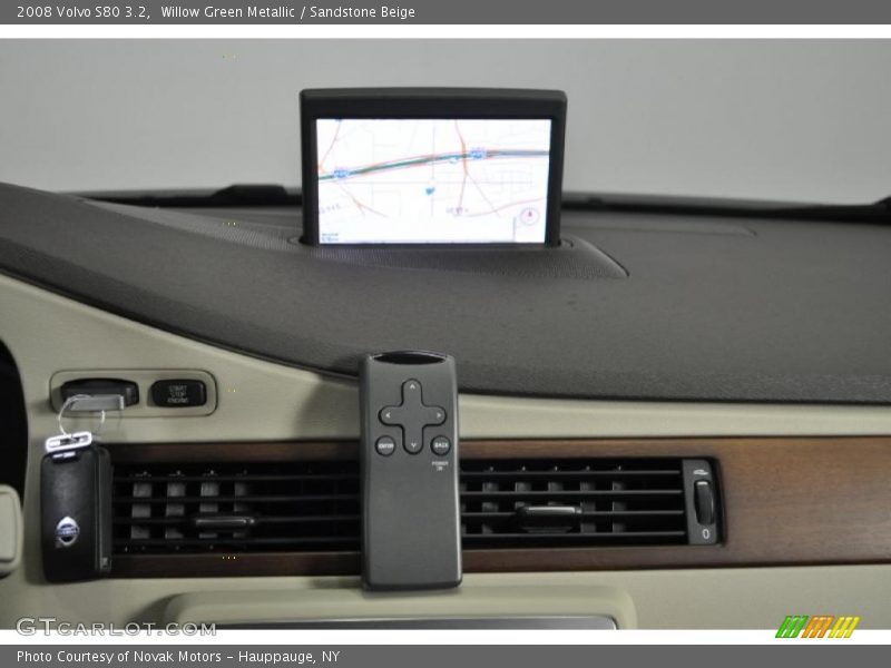 Willow Green Metallic / Sandstone Beige 2008 Volvo S80 3.2