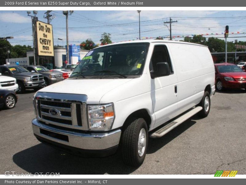 Oxford White / Medium Flint 2009 Ford E Series Van E250 Super Duty Cargo