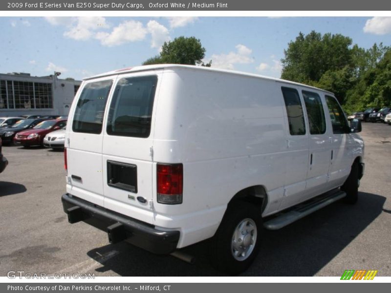 Oxford White / Medium Flint 2009 Ford E Series Van E250 Super Duty Cargo
