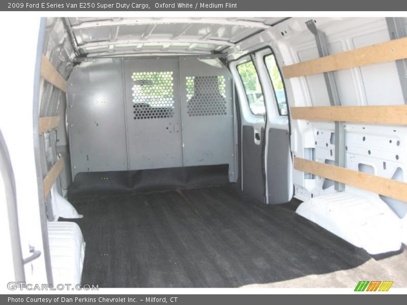 Oxford White / Medium Flint 2009 Ford E Series Van E250 Super Duty Cargo