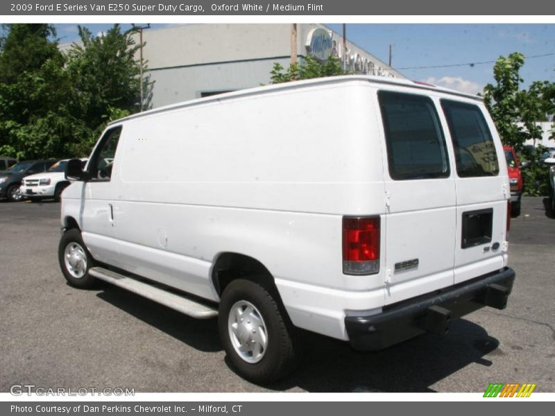 Oxford White / Medium Flint 2009 Ford E Series Van E250 Super Duty Cargo