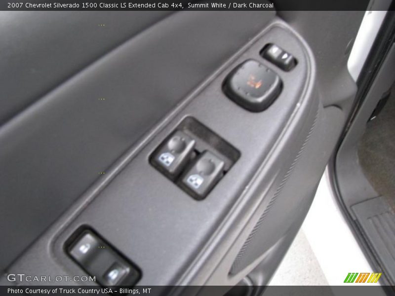 Summit White / Dark Charcoal 2007 Chevrolet Silverado 1500 Classic LS Extended Cab 4x4
