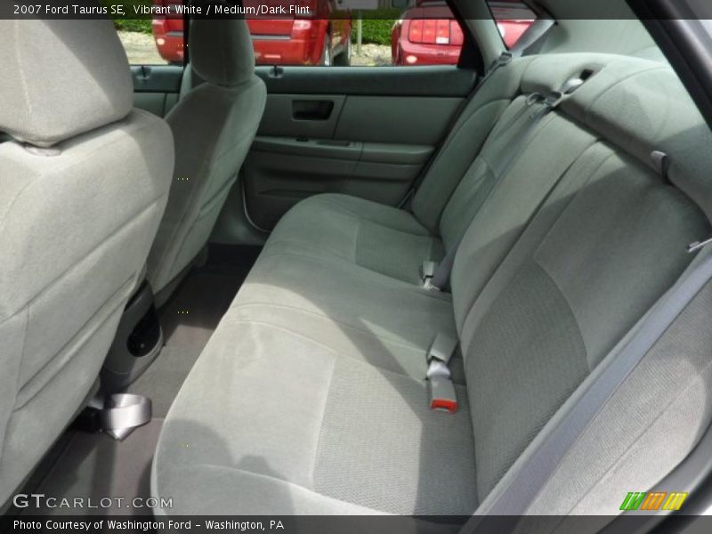 Vibrant White / Medium/Dark Flint 2007 Ford Taurus SE
