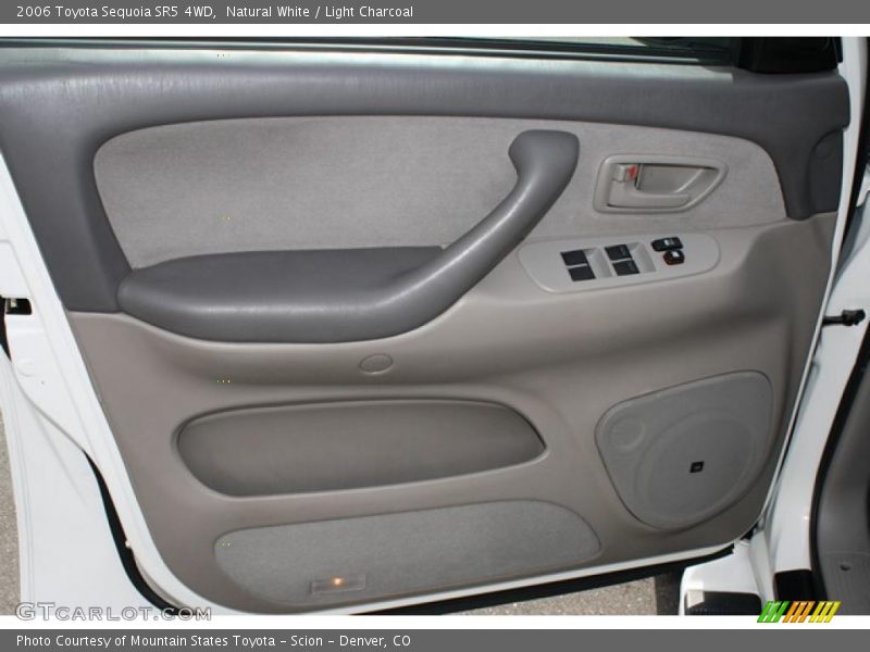 Natural White / Light Charcoal 2006 Toyota Sequoia SR5 4WD