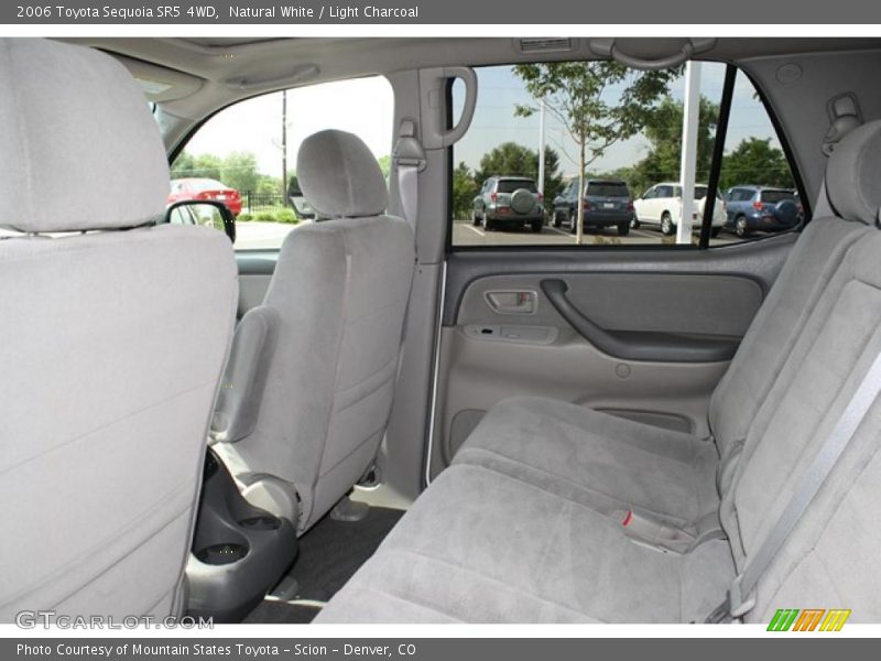 Natural White / Light Charcoal 2006 Toyota Sequoia SR5 4WD