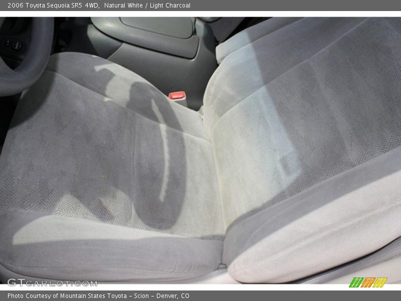 Natural White / Light Charcoal 2006 Toyota Sequoia SR5 4WD