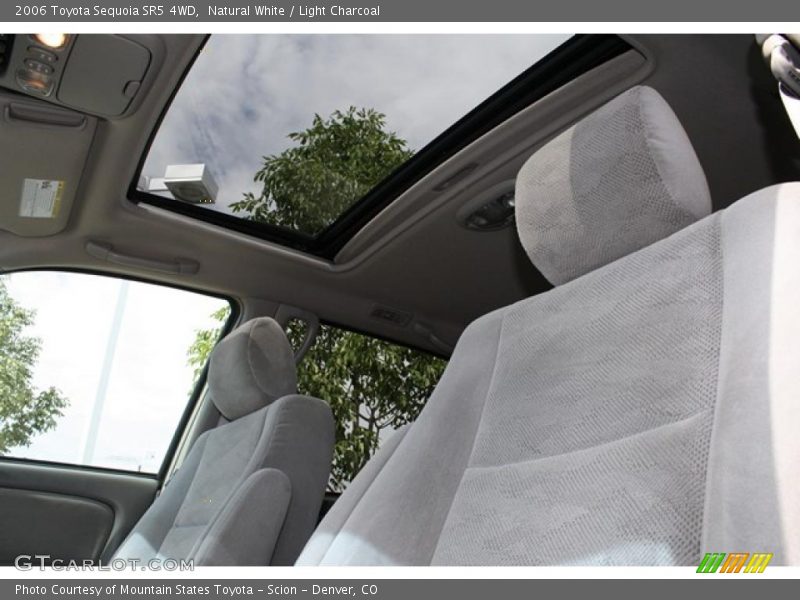 Natural White / Light Charcoal 2006 Toyota Sequoia SR5 4WD